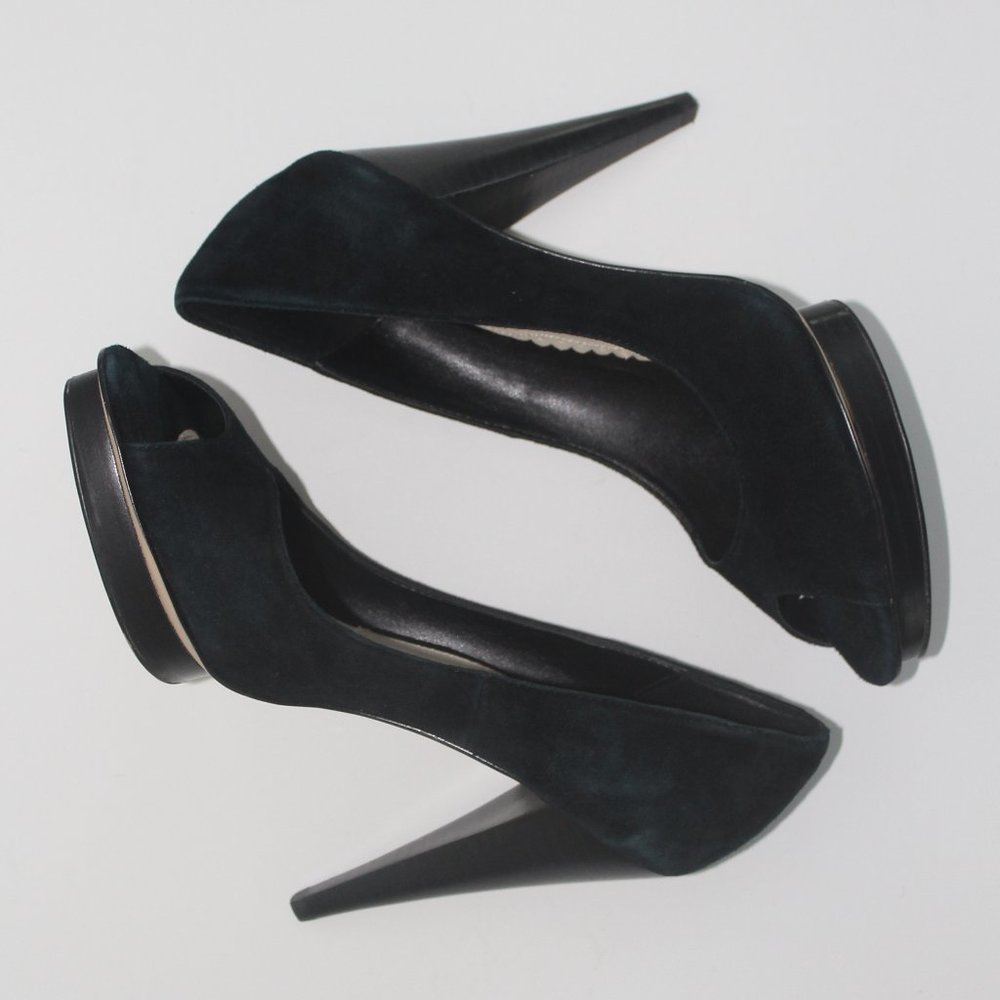 Suede leather shoe 7.5 black